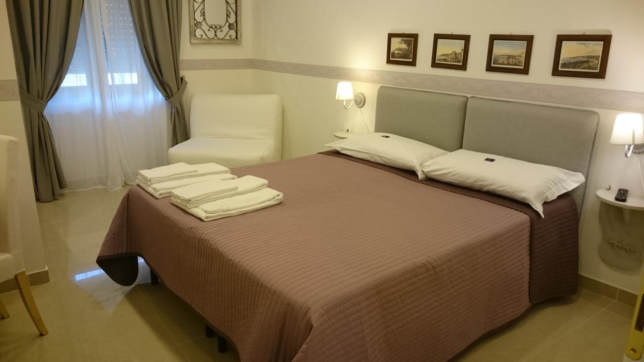 Guantai 30 Bed and Breakfast Napoli Eksteriør billede