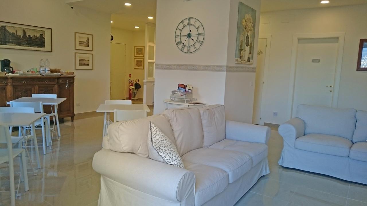 Guantai 30 Bed and Breakfast Napoli Eksteriør billede